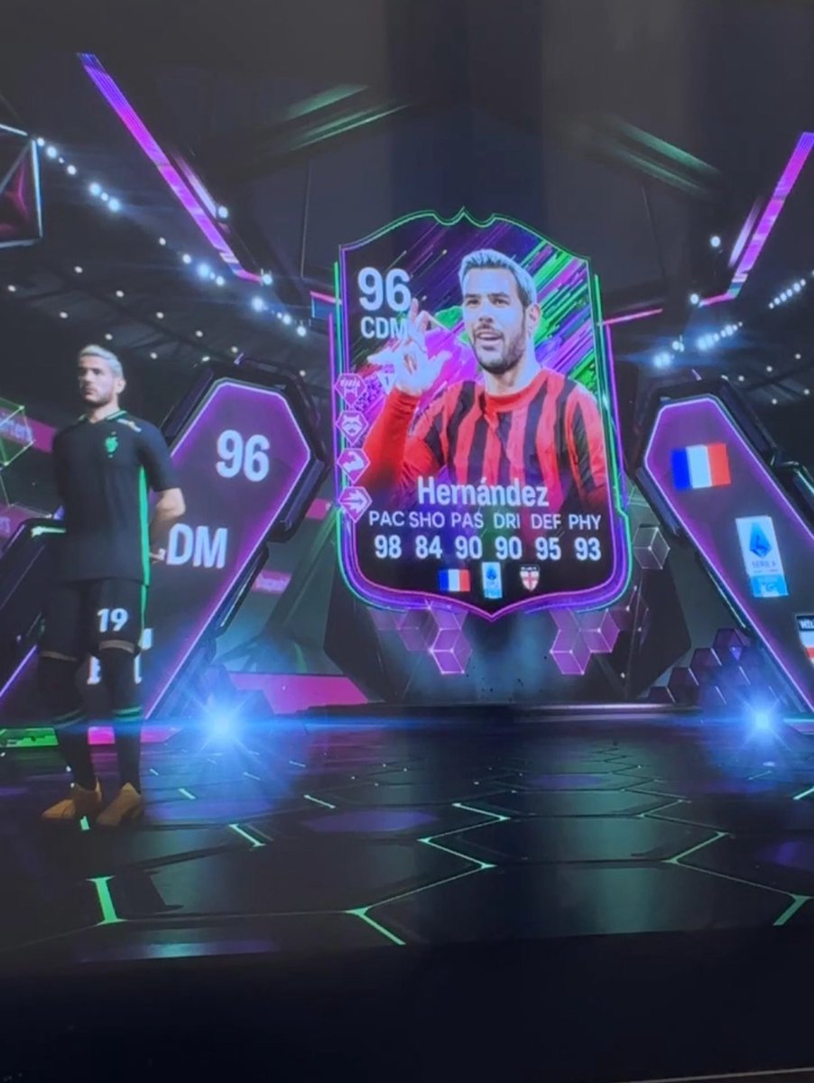 X6arb's tweet photo. @OS__FUT شوف 😏🔥 https://t.co/9or5ycXu5i