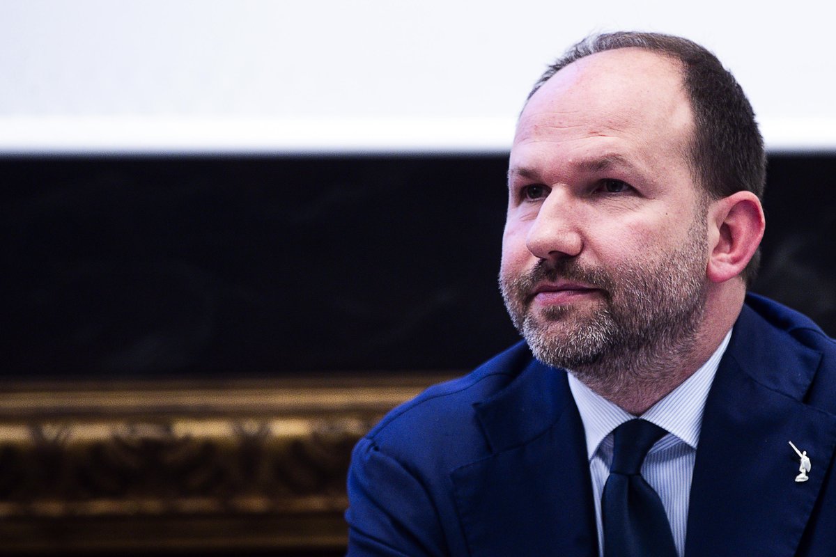 tempoweb's tweet photo. "Governo al lavoro per rimediare ai suoi ritardi": stoccata di #Zinzi a #DeLuca
#25giugno #iltempoquotidiano #Campania
https://t.co/6jSkslv6AZ https://t.co/WZJkUmNCyx