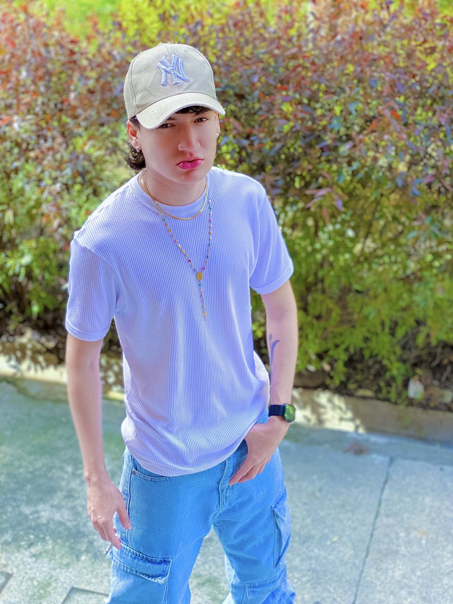 chrisbach_'s tweet photo. 🍓 https://t.co/5qYVwIu4Mp