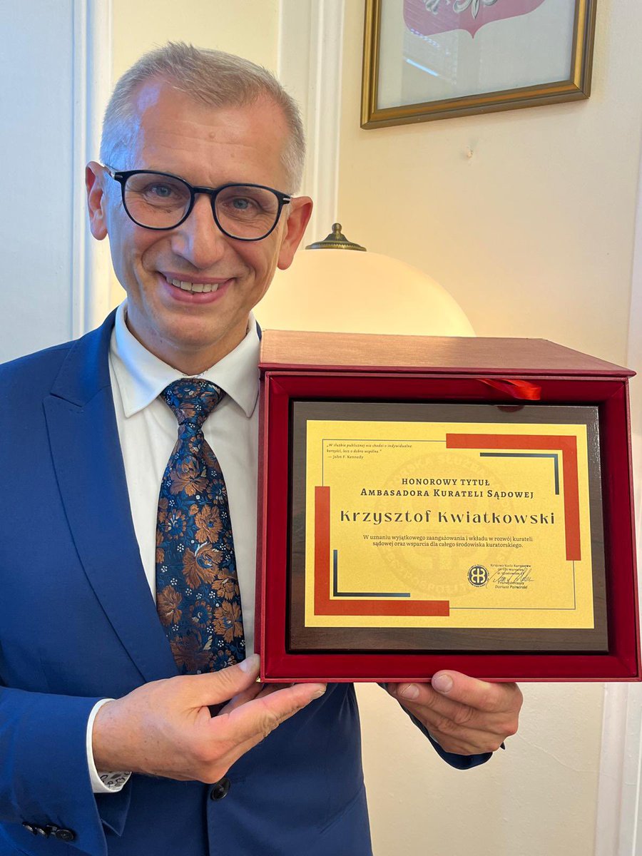 📣 „AMBASADOR KURATELI sądowej” ➖ tytuł, który otrzymałem to zobowiązanie do pracy na rzecz kuratorów w PL 🇵🇱 zarówno zawodowych, jak i społecznych ⚖️

👉 To Wasze zaangażowanie daje Nam ➖ Obywatelom, poczucie bezpieczeństwa. Dziękuję w dniu „Kuratorskiej Służby Sądowej” 👏💐