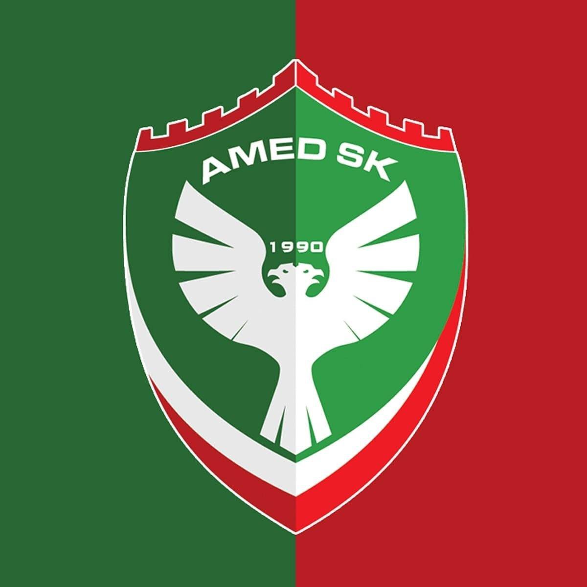 Seni satarsak, şerefimizi satarız.
