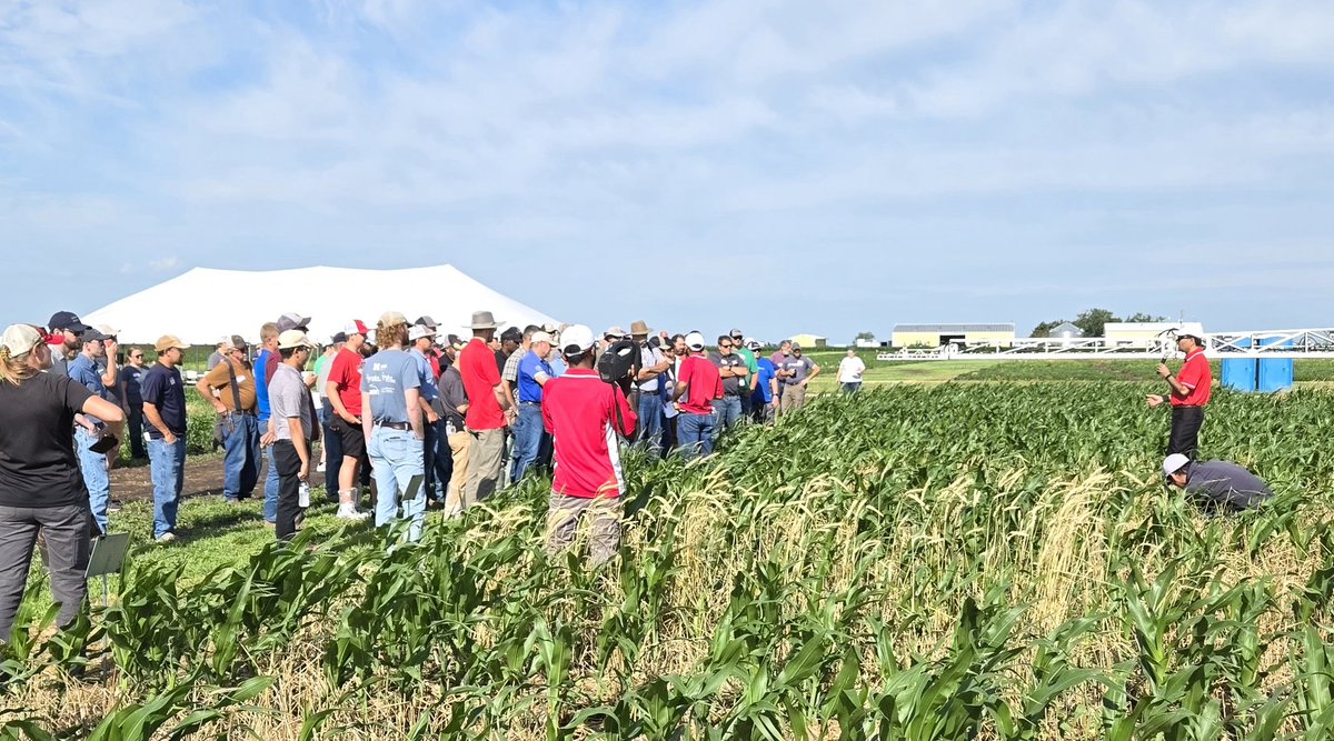JhalaRachana's tweet image. Great attendance and various projects were demonstrated at Nebraska Extension Weed Management Field Day at South Central Ag Lab today.