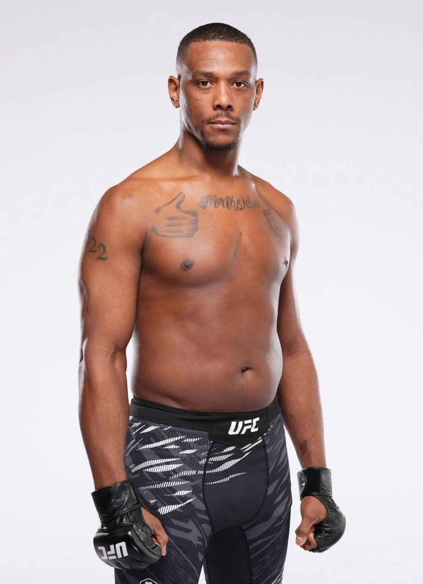 UfcAlien's tweet photo. -No ducking
-No PED failures 
-No drama 
-No controversies 

Just straight trash🔥 https://t.co/OsRqPOpfom