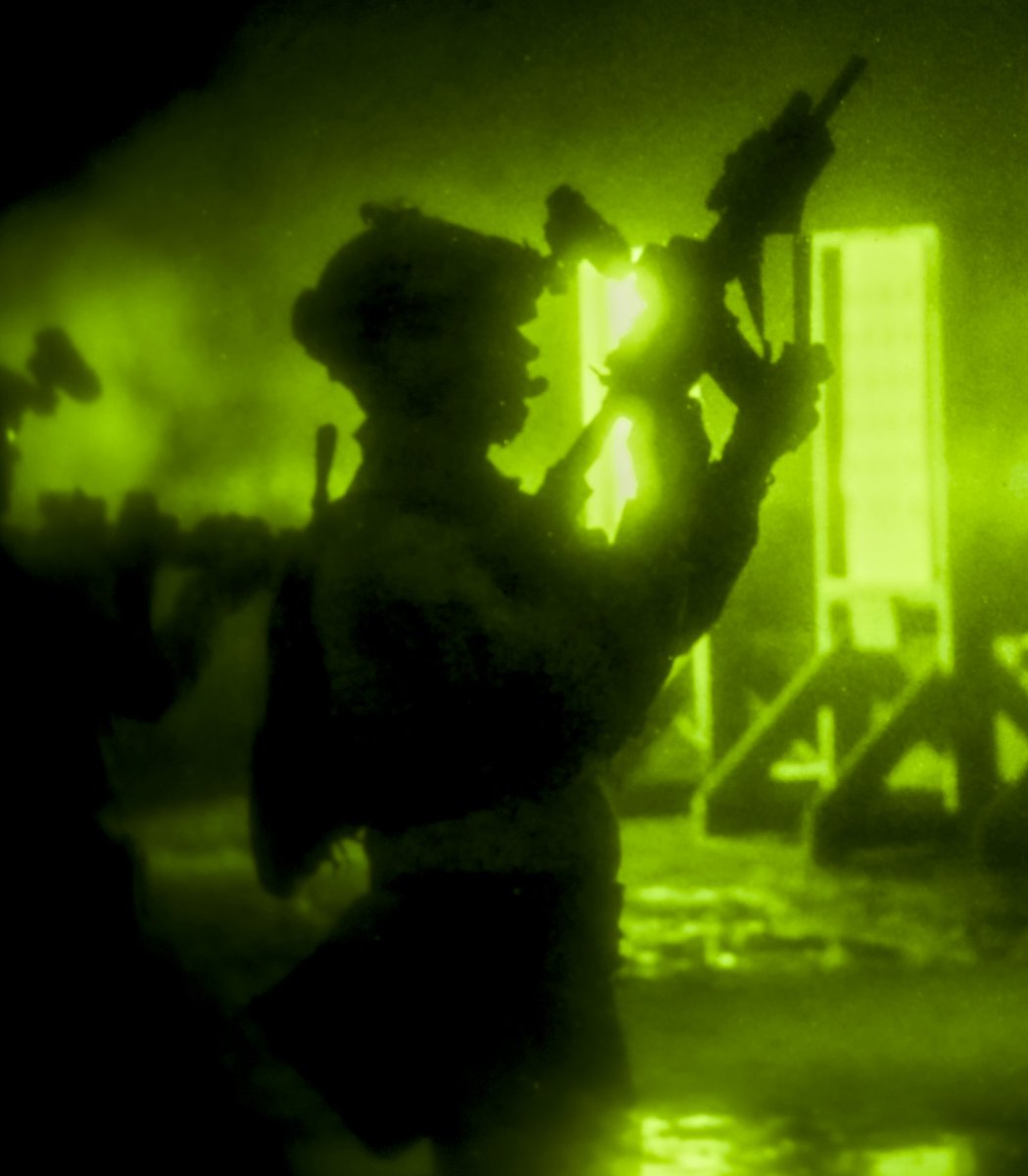 army_SM_armee's tweet image. Some say the Canadian Special Operations Regiment takes the best people from the Army. The truth is that the relationship is a win-win. You can learn much more about CSOR on the latest CA Podcast.
open.spotify.com/episode/76eQz2…