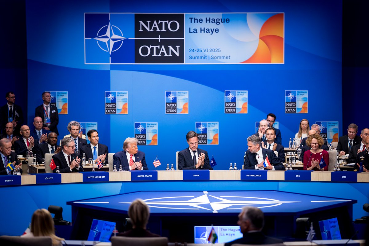 Voor een geloofwaardige krijgsmacht zijn mensen, materieel en middelen onmisbaar. Deze realiteit geldt in elk <a href="/NATO/">NATO</a>-land. Goed dat die noodzaak vandaag erkend is. De afspraak om toe te werken naar 5% is essentieel voor onze gezamenlijke paraatheid en #veiligheid.