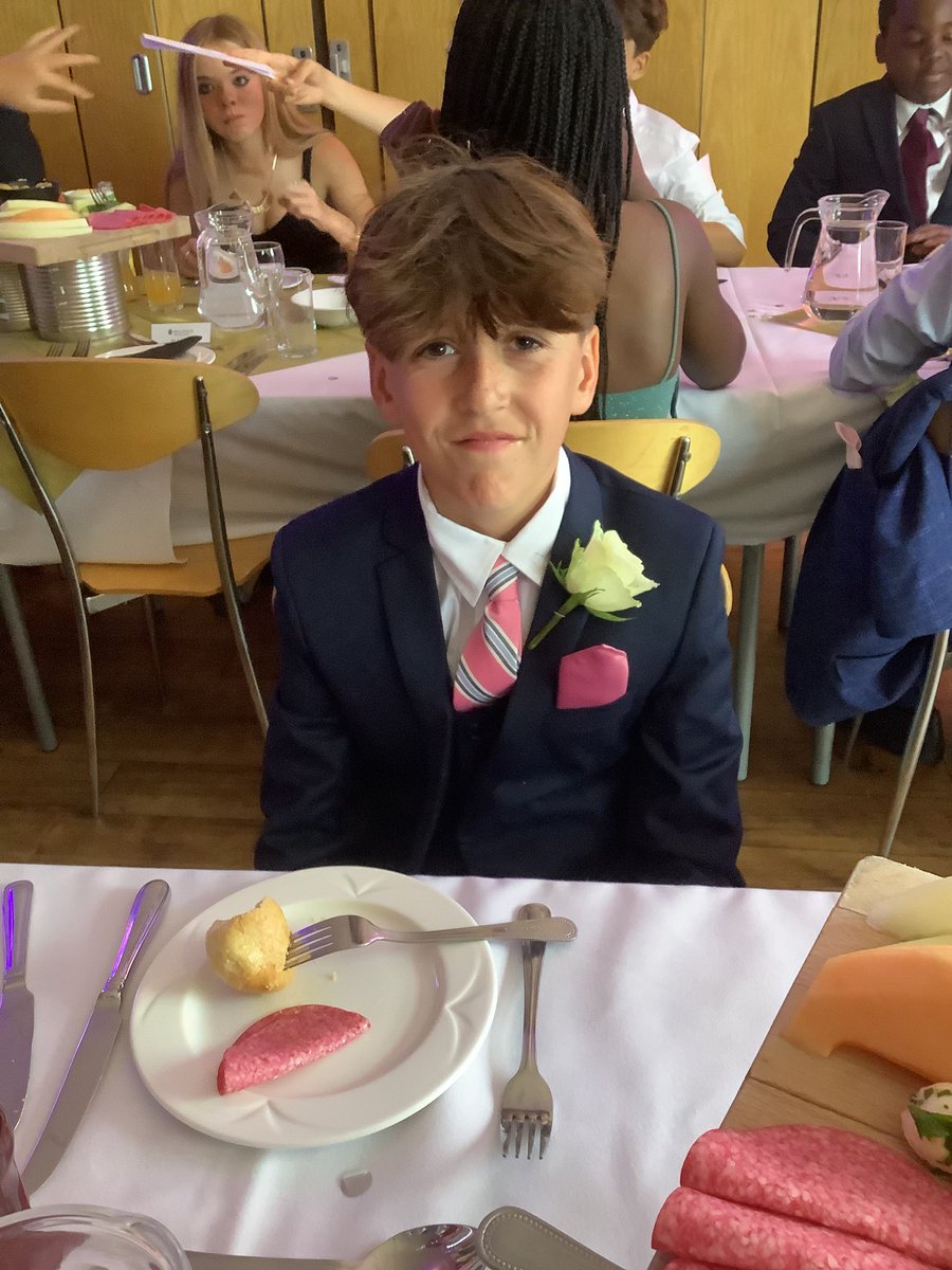 Chestnut House_BOYS tweet media