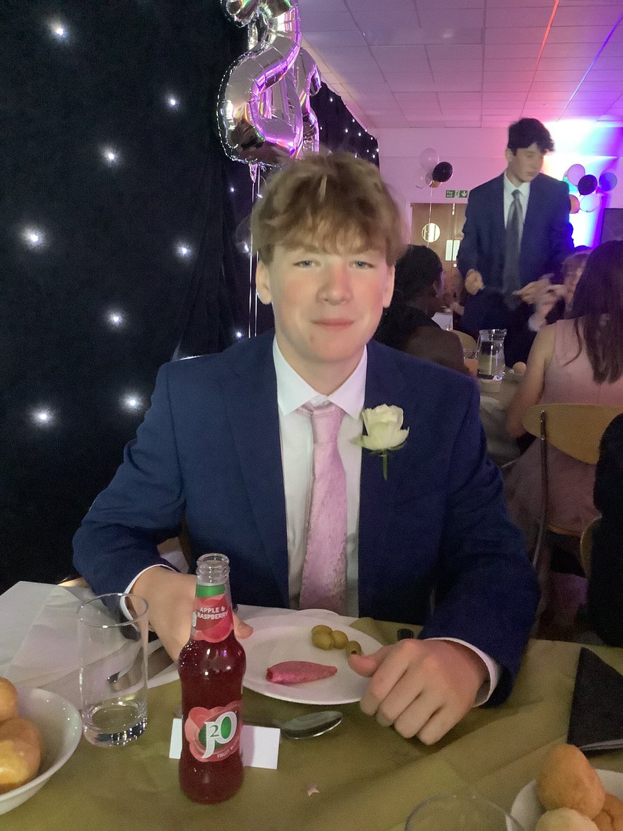 Chestnut House_BOYS tweet media