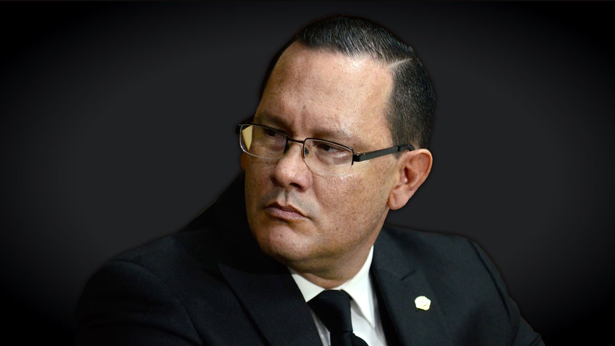 🧵 En este hilo les dejamos un resumen de todo el caso DEA-Celso Gamboa ⬇️