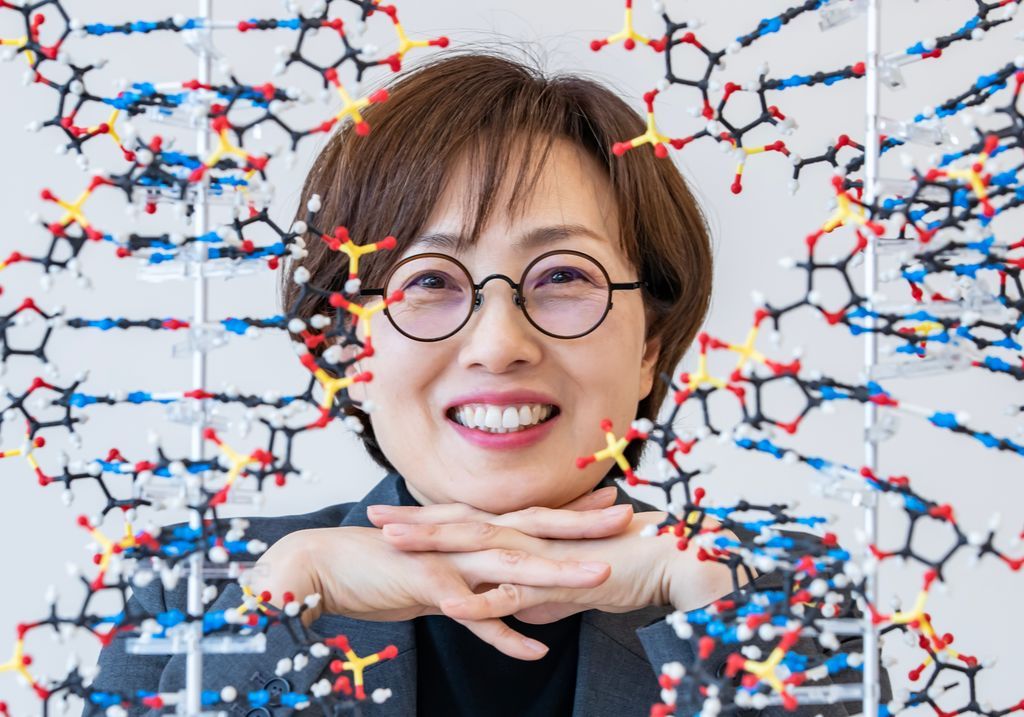 Our esteemed keynote, Narry Kim, Seoul National University, is speaking at #RNATx2025 in 10 minutes!