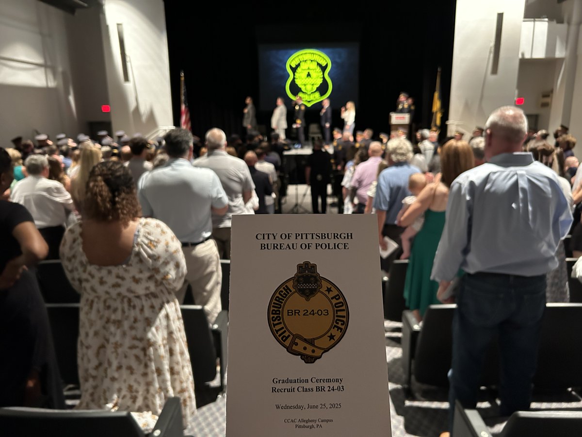 PghPolice's tweet image. On Wednesday, June 25, the Pittsburgh Bureau of Police held a graduation ceremony swearing in 28 new officers.
After completing 40 weeks at the Training Academy, the officers from Basic Recruit Class 24-03 became the latest group to join the ranks of the PBP.
Congratulations!