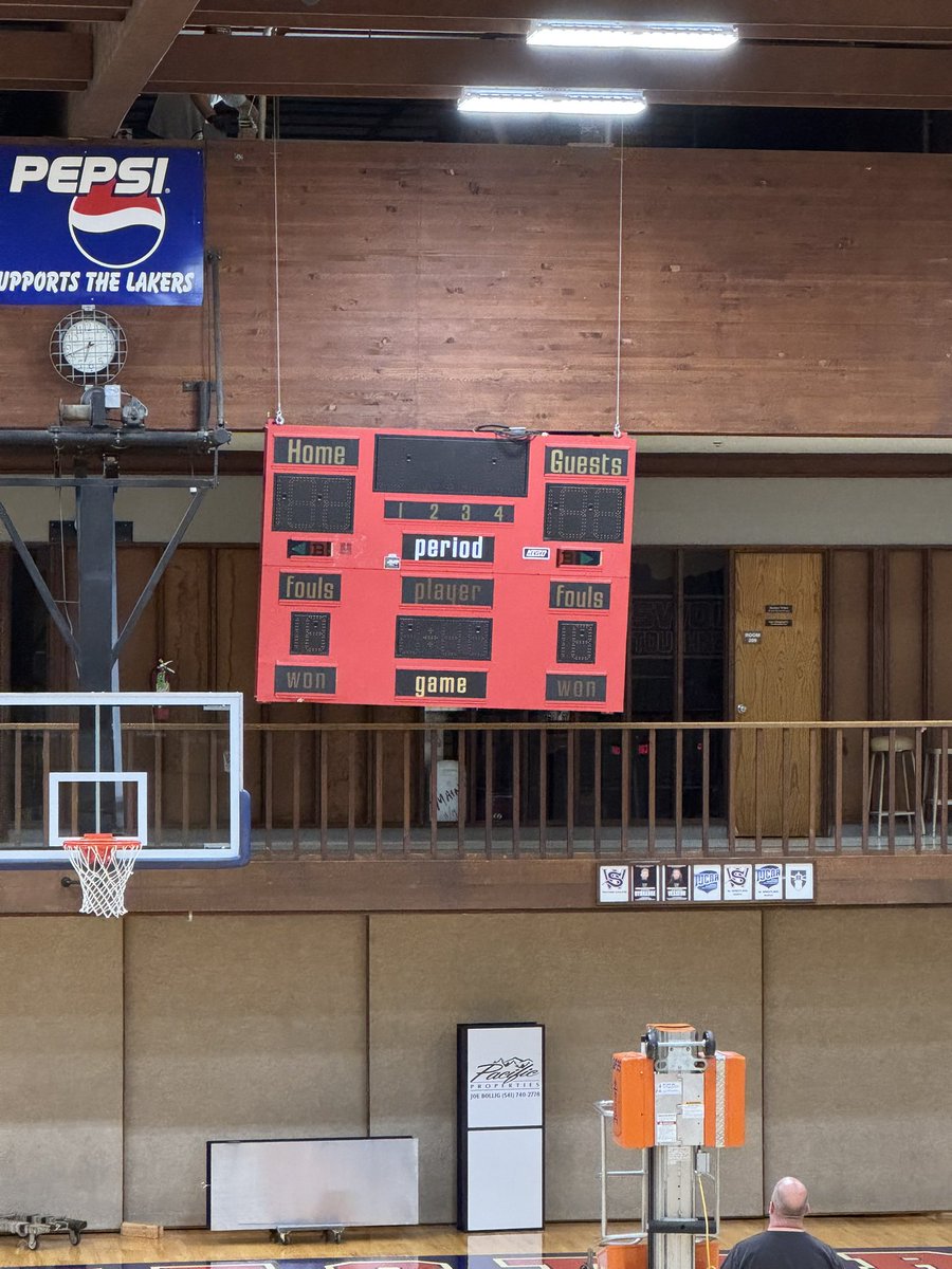 SWOCCBASKETBALL's tweet image. The old scoreboards are coming down today, and the new ones are already being installed. It’s always exciting to upgrade! GO LAKERS