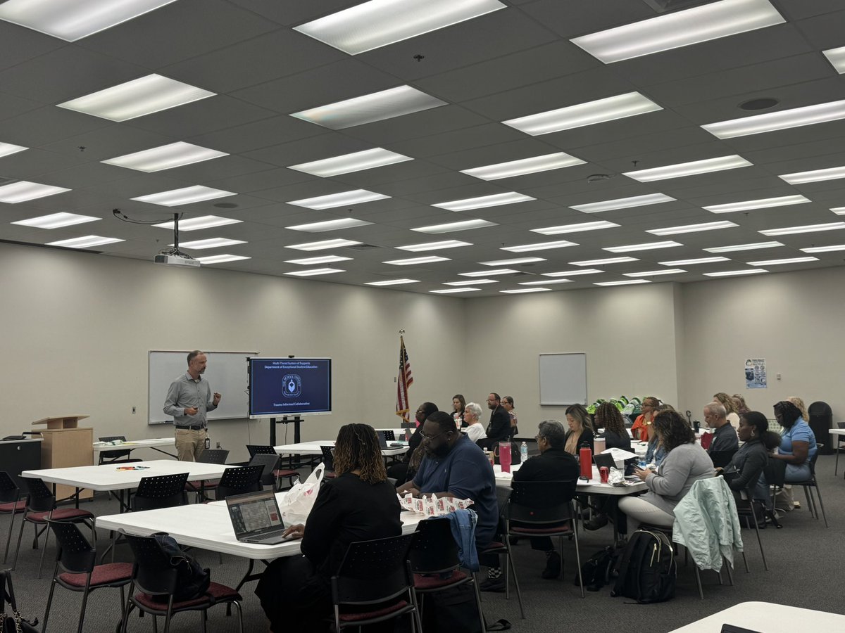 Bryan Russell tweet media