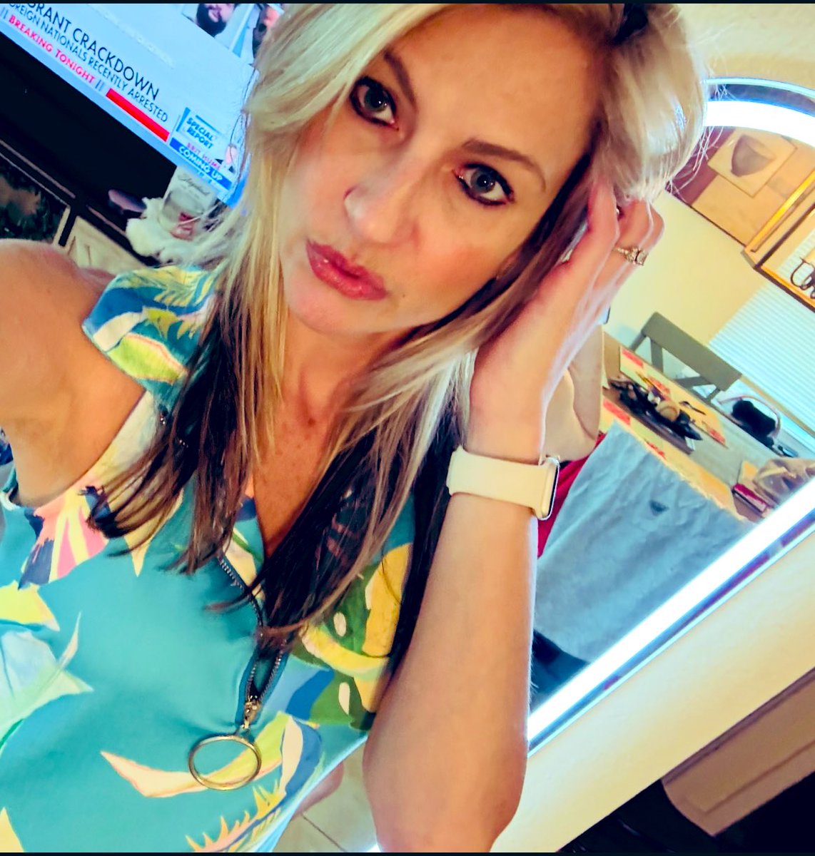 My name is Brittany Rae.(That’s my middle name for retards doxxing) 

I am a 6th generation Floridian. 
I love my country
I am an only child. 
My Father served for US ARMY in Germany(my soul)
I took this today on Gulf of America.
My house was skipped over during Helene for a