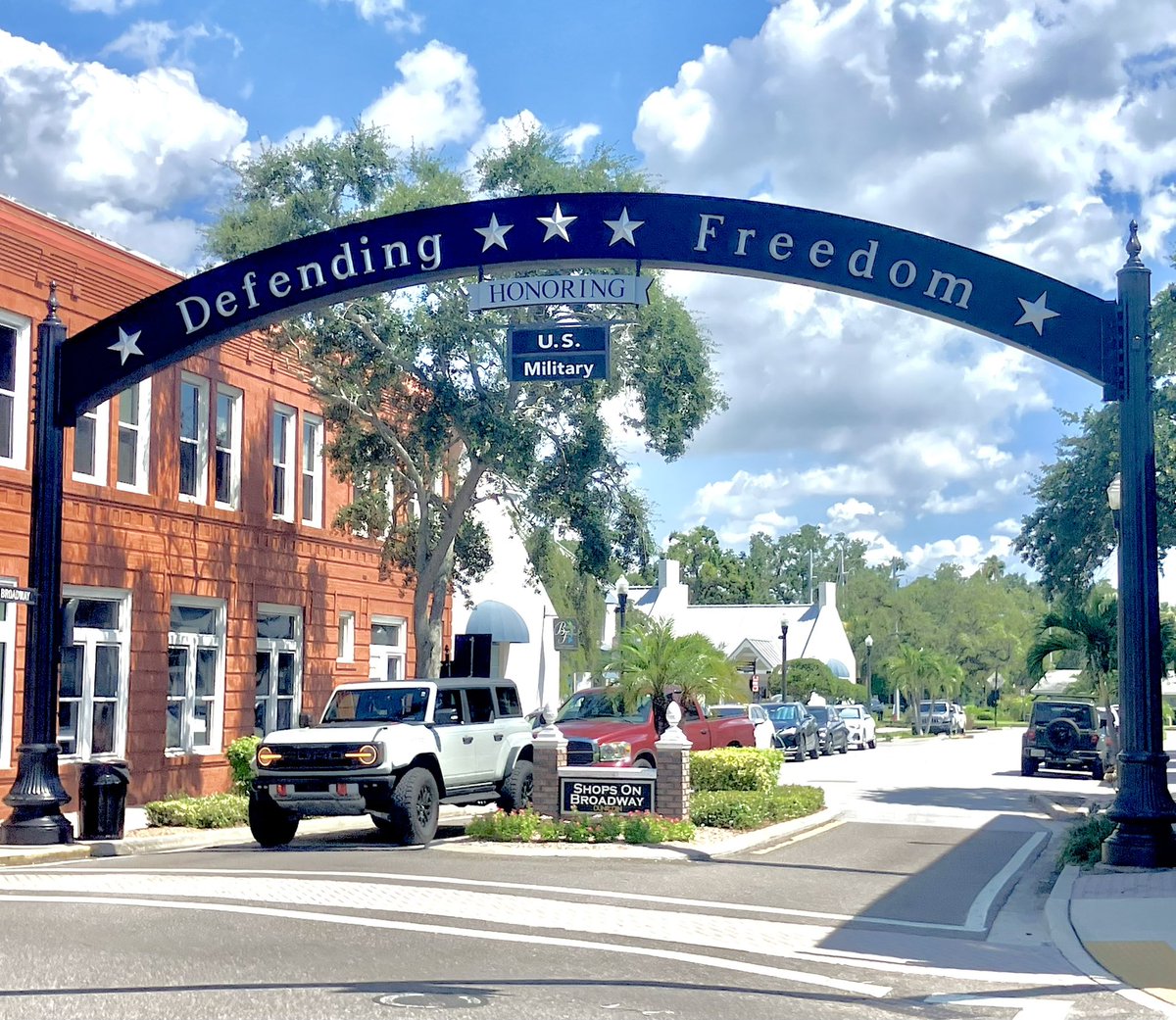 AllanGuenther's tweet image. #Floridays ☀️ Madeira Beach | Ybor City | Tarpon Springs | Dunedin