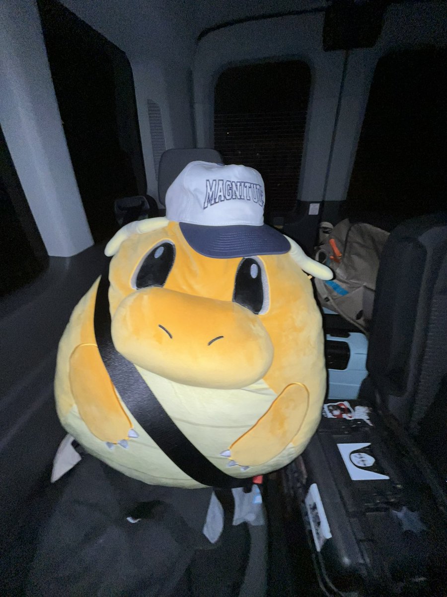 IanxEnger's tweet image. Hey guys I deleted this app for 3 months and went on tour for 2 of them now I鈥檓 home for the summer