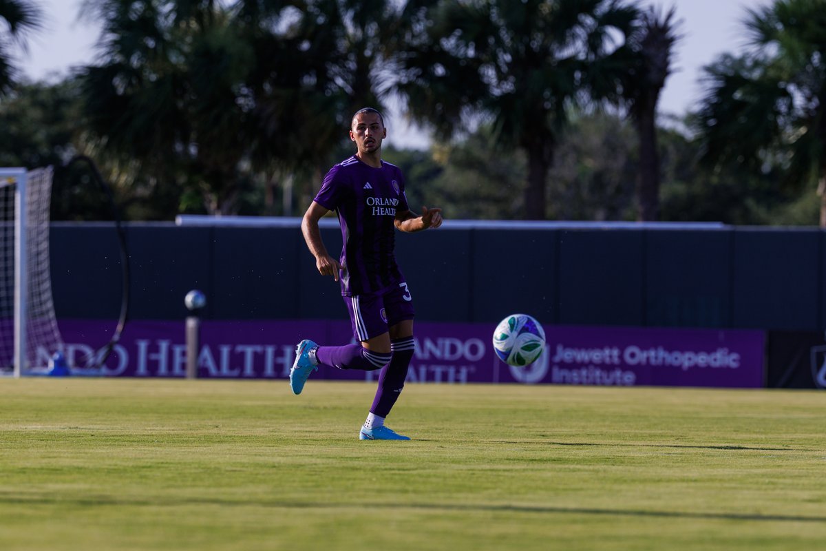 Eyes on the goal 🥅