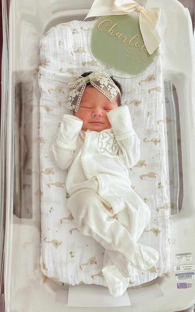 Officially a dad of 3. My baby girl, Charlotte decided to come a bit early but thankfully she’s doing well. Feeling blessed in every way, family is everything. Also, thankful for my wife. She’s the real MVP, spawning another one in is no easy task

Thank you all for the wishes ❤️