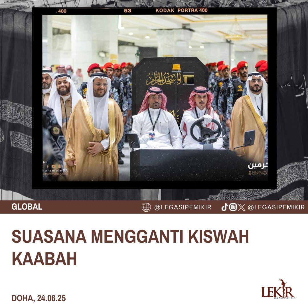 SUASANA MENGGANTI KISWAH KAABAH

#kaabah #mekah #mecca #masjidilharam #haramain