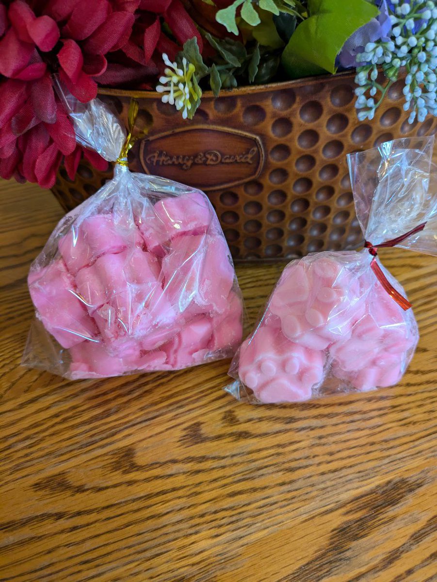 HUFFaromas tweet media