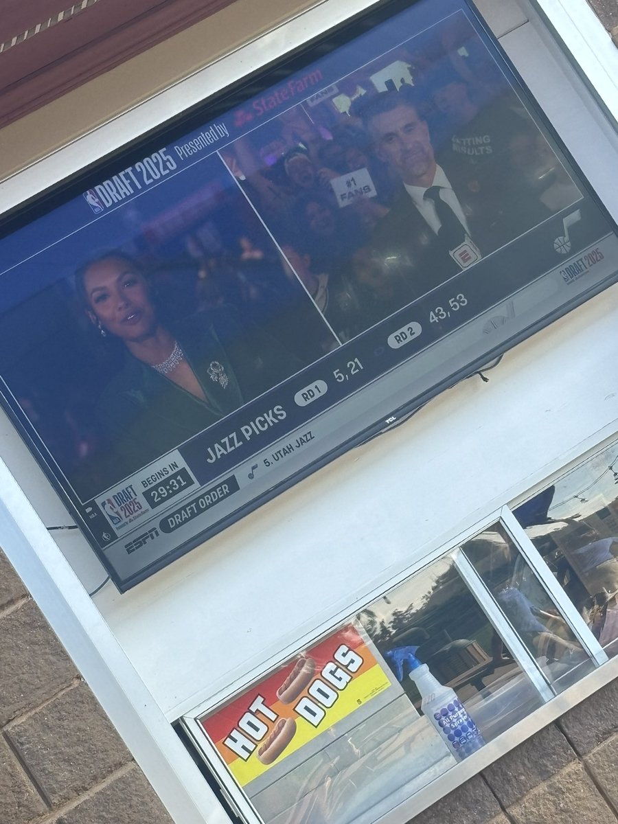 John Lamb tweet media