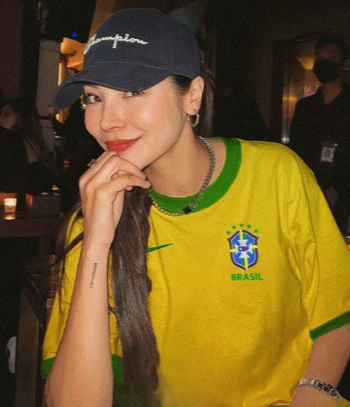 alisamalisorn's tweet photo. Juro,eu não estou preparada pra ver ela em solo brasileiro 

BRAZIL WAITS FOR FAYE
#FayeComeToBrazil https://t.co/nI9tWD7u3a
