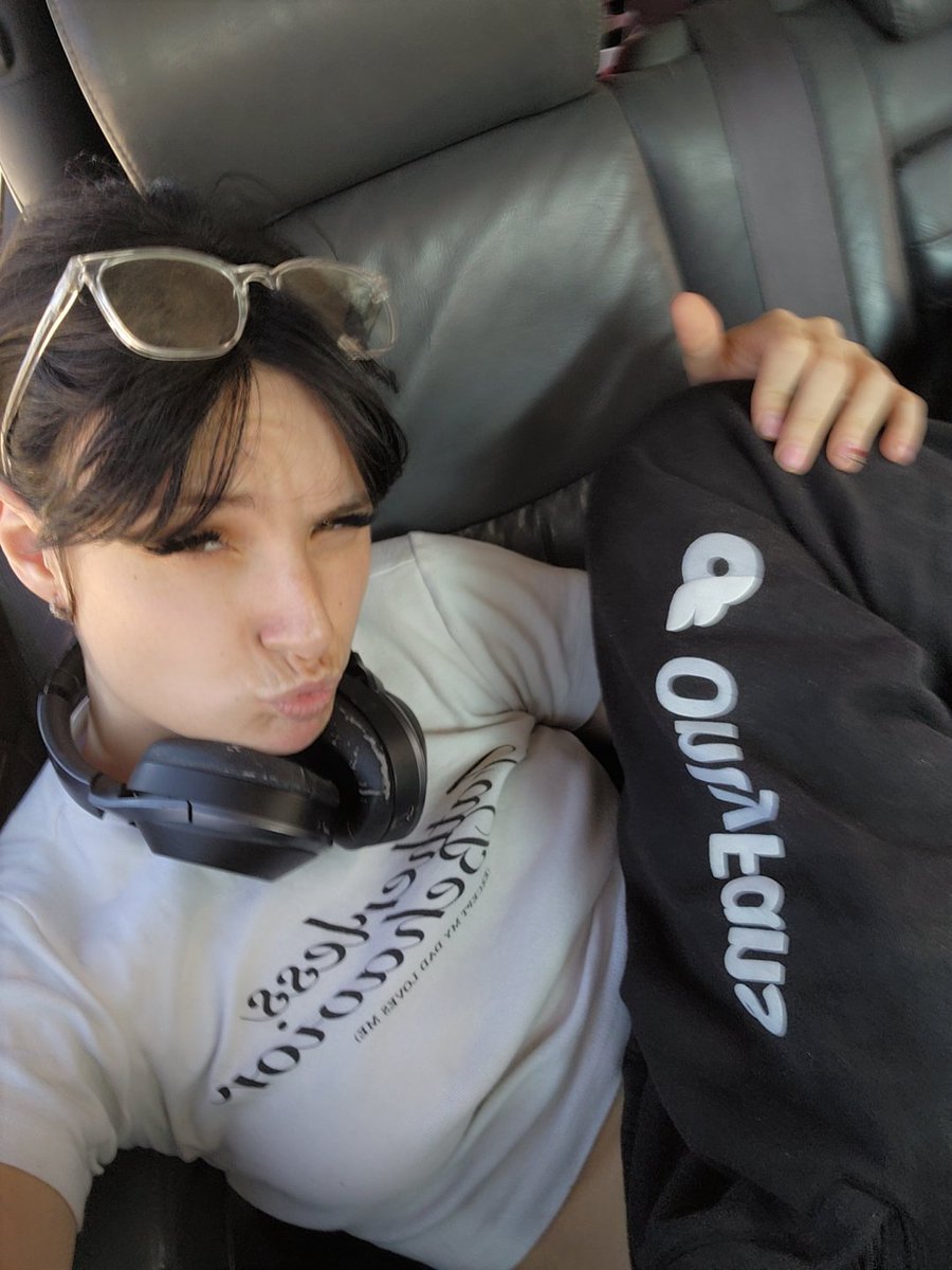 💕𝐄𝐯𝐢𝐞 𝐂𝐡𝐫𝐢𝐬𝐭𝐢𝐚𝐧💕 tweet media