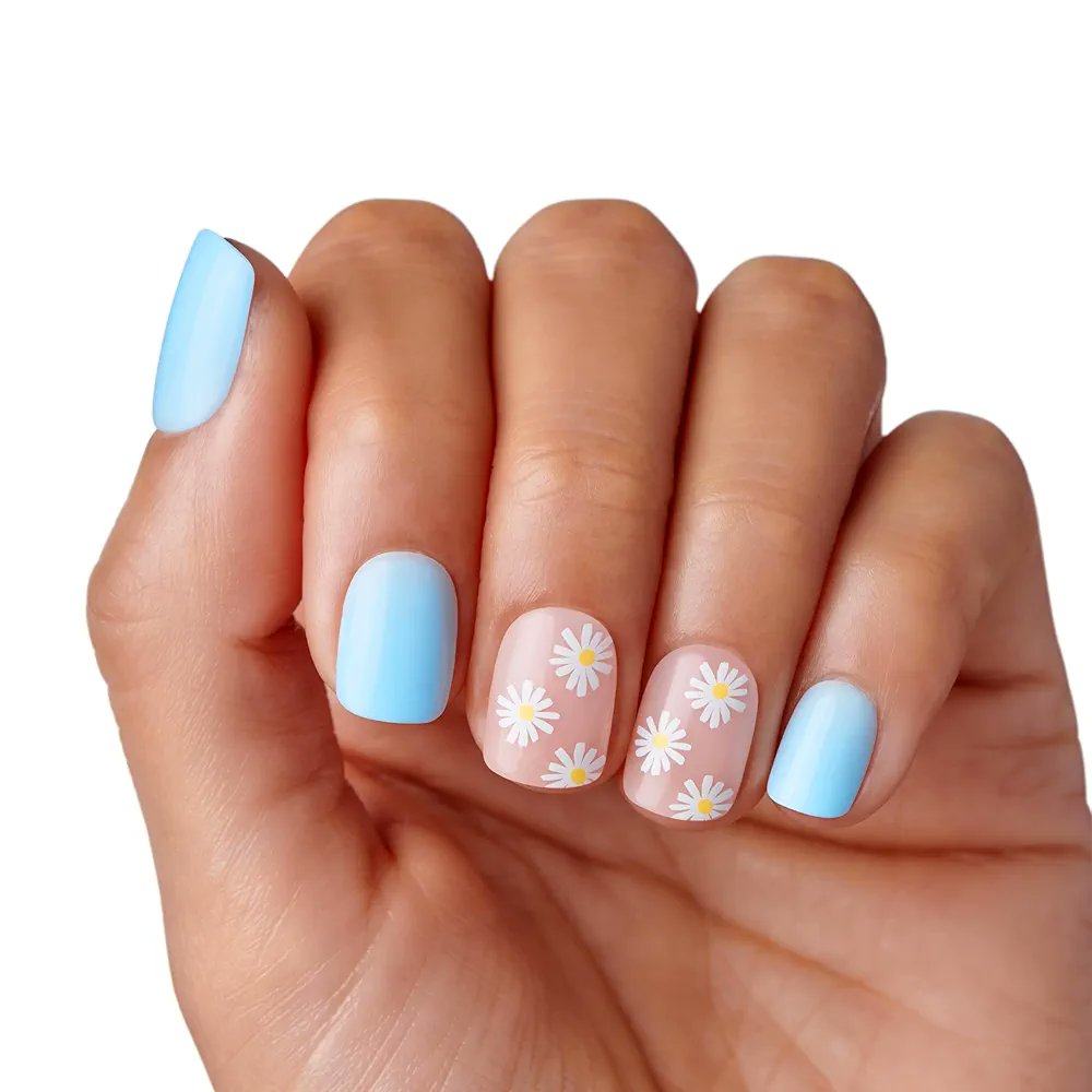 teamlolatung's tweet image. 🌼🌼🌼🌼

#coach
#catbird
#kissnails
#americaneagle