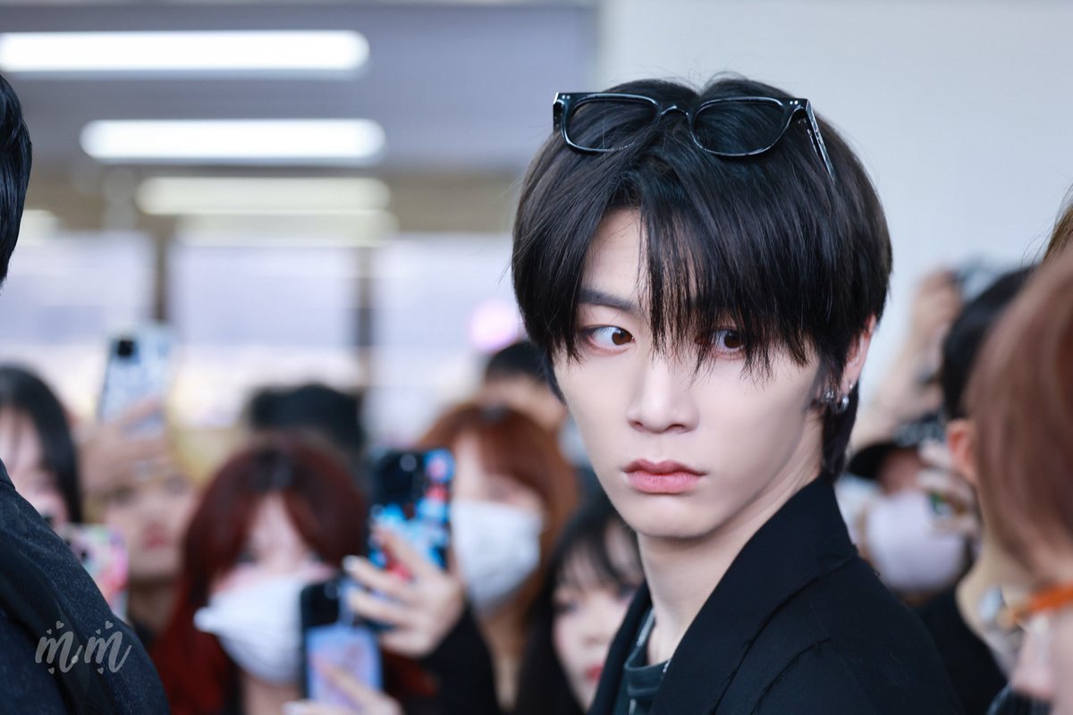 250626 GMP🛫 #BOYNEXTDOOR 
오늘의 태산이 🕶️🖤  #태산 #TAESAN