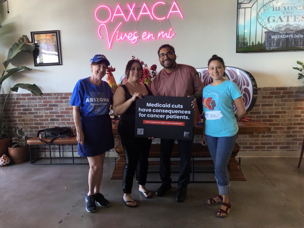 ACSCANAZ's tweet photo. @ACSCANAZ volunteers visited local businesses to deliver yard signs in support of our efforts to #ProtectMedicaid to remind our lawmakers that Southern Arizonans care about ensuring cancer patients, survivors, &amp; their families have access to lifesaving healthcare. #FightCancer https://t.co/gihi1579UD