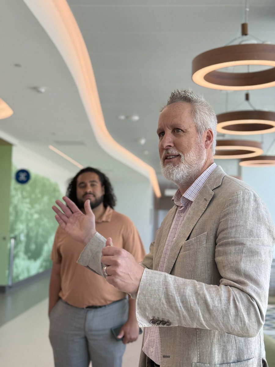 MayorMcCarty's tweet image. Sacramento's health future looks bright!
Today, we attended the ribbon cutting for the 48X Complex, a new @UCDavisHealth ambulatory facility that will increase hospital capacity with 16 operating rooms, 96 exam rooms & more, prioritizing patients & health care professionals.