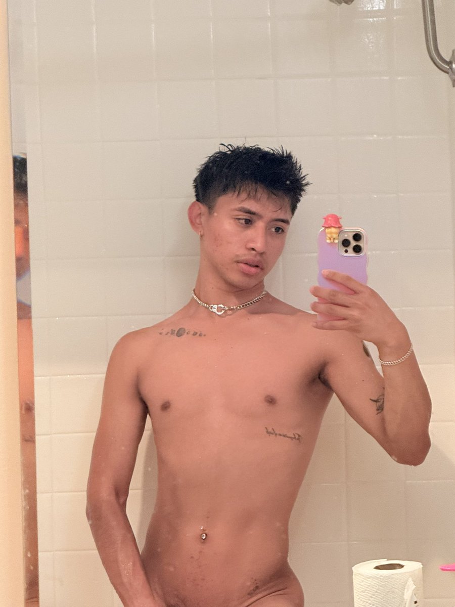 moralesander8's tweet photo. Bueno, aquí es el único lugar donde puedo subir mis putifotos ❤️‍🔥
#gay #sex #chudai https://t.co/e7FfLpSKg6
