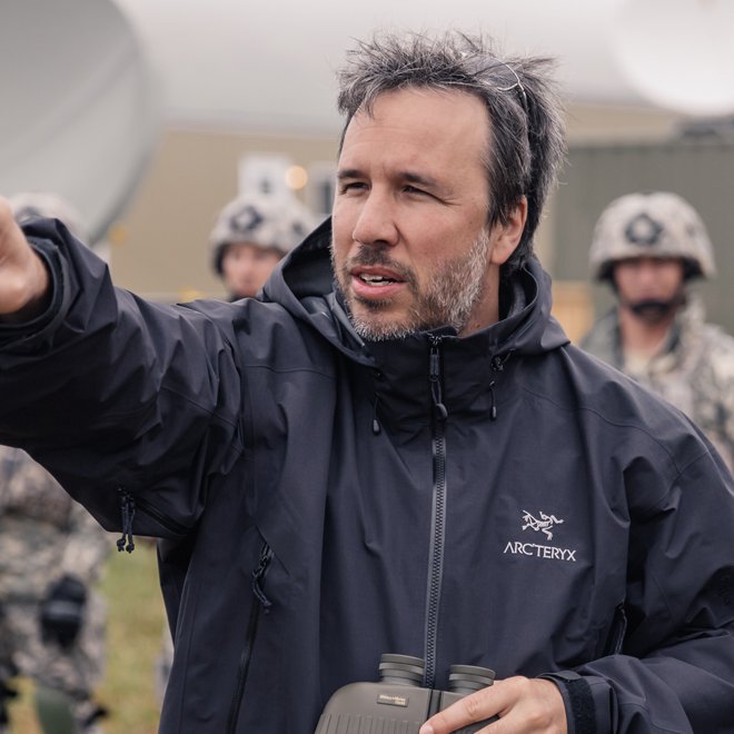 screentime's tweet photo. Denis Villeneuve is officially set to direct the next ‘JAMES BOND’ film https://t.co/tQgWdHzQIg