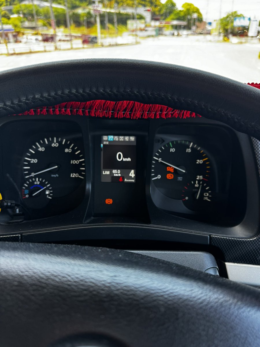 MAYUGON8008's tweet photo. 1枚目ががプロ用、2枚目がプレミアム用

使い勝手が違いすぎる🫣 https://t.co/nNhszy4UbD