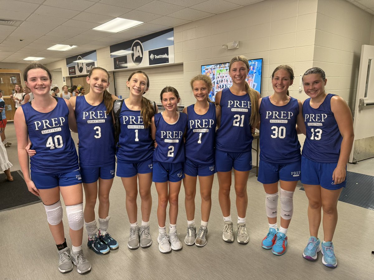 KeavyNoblin's tweet image. Wrapped up summer basketball this week! It’s been a great month of competition and we can’t wait for the season @AllieGordonn @JPGirlsBB