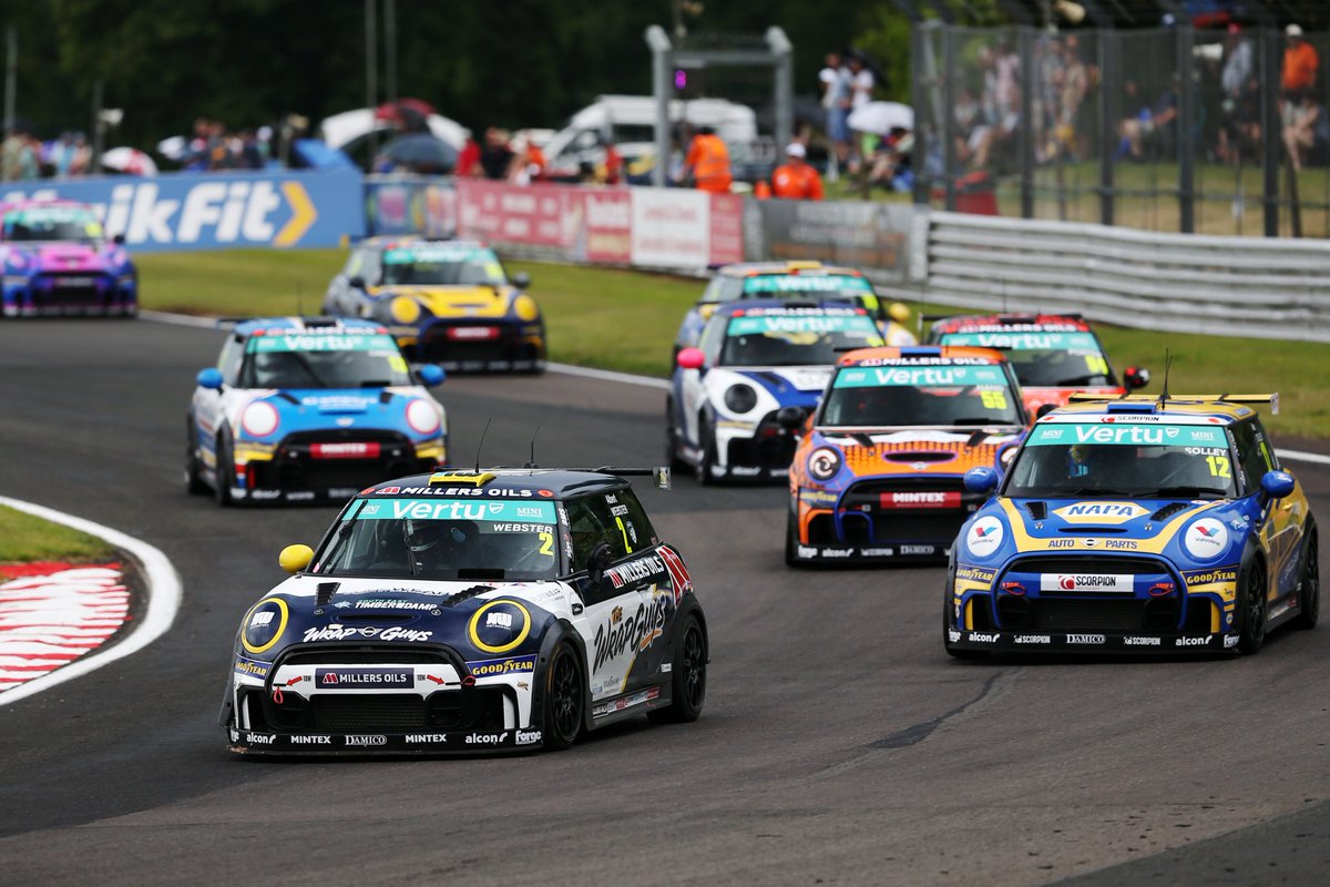 Great weekend supporting JRW Motorsport at Oulton Park for the 3rd round of MINI CHALLENGE UK. Mega weekend with great people🏁

📸 Mini Challenge &amp; JRW Motorsport