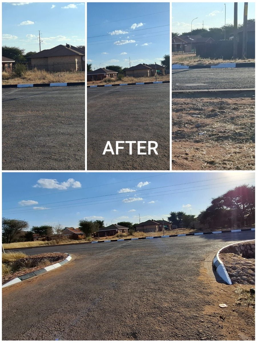 DA_NCape's tweet photo. The DA in #Gamagara started painting the entrances of Rooisand’s main road today. 🖌️

A big thank you to the local residents and businesses who sponsored paint. 🛣️⭐

#DANorthernCape https://t.co/lfaR5TsRZO