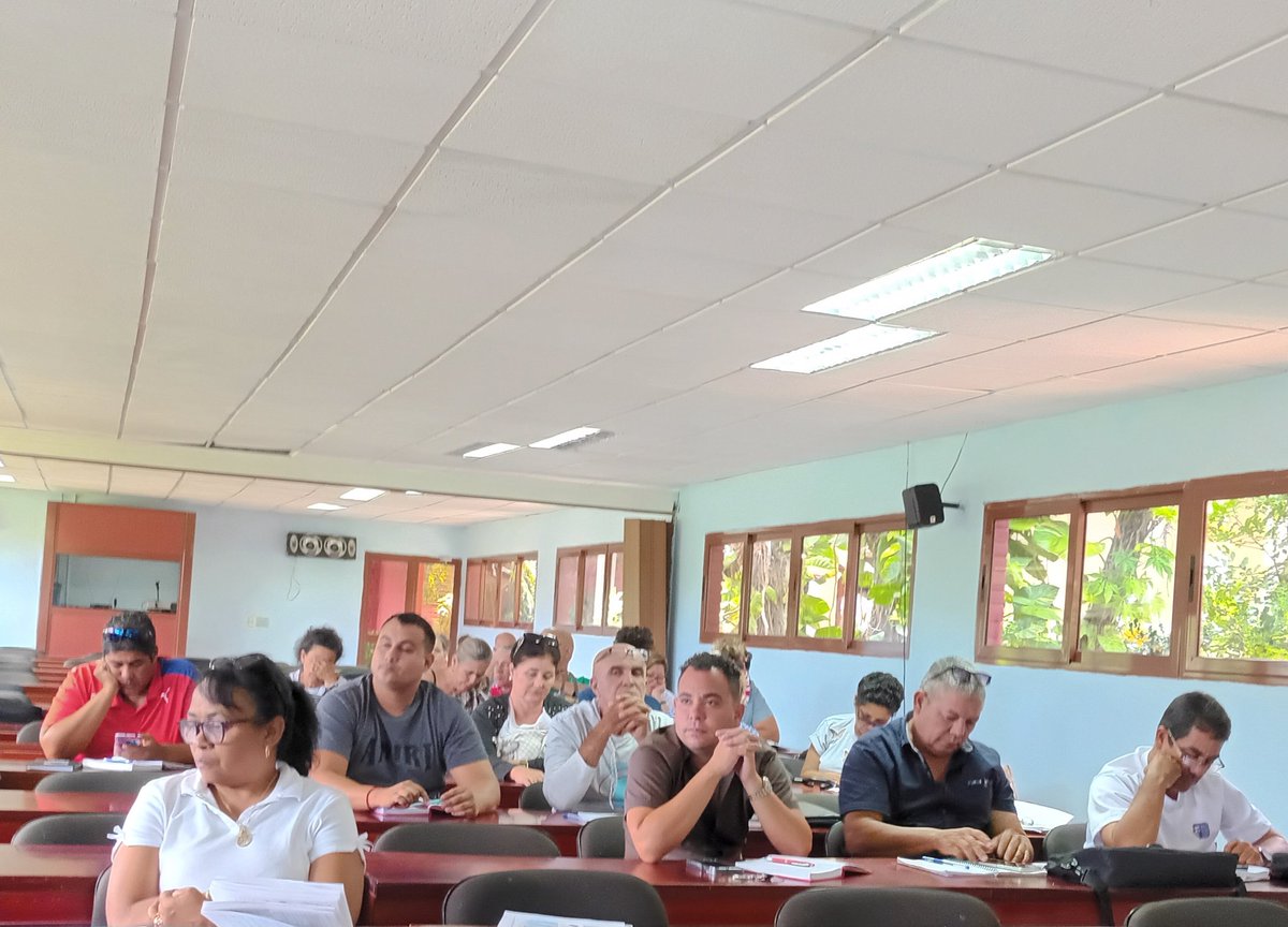 Maria del Carmen Velasco Gómez (@mariac_velasco) on Twitter photo Concluye Control @CITMAVC implementacion Políticas Rectoras <a href="/citmacuba/">Ministerio de Ciencia, Tecnología y Medio Ambiente</a> en municipio #SantaClara. Examinados avances y líneas de fortalecimiento, mucho por hacer !!
#JuntosPorVillaClara <a href="/Colina_VClara/">Miguel Colina</a> <a href="/SuselyMorfaG/">Susely Morfa González</a> <a href="/ArmandoRguezB/">Armando</a> <a href="/citmacuba/">Ministerio de Ciencia, Tecnología y Medio Ambiente</a> <a href="/portal_villa/">Gobierno Provincial del Poder Popular Villa Clara</a> <a href="/napolesguerra12/">José Luis Nápoles Guerra</a> Concluye Control @CITMAVC implementacion Políticas Rectoras <a href="/citmacuba/">Ministerio de Ciencia, Tecnología y Medio Ambiente</a> en municipio #SantaClara. Examinados avances y líneas de fortalecimiento, mucho por hacer !!
#JuntosPorVillaClara <a href="/Colina_VClara/">Miguel Colina</a> <a href="/SuselyMorfaG/">Susely Morfa González</a> <a href="/ArmandoRguezB/">Armando</a> <a href="/citmacuba/">Ministerio de Ciencia, Tecnología y Medio Ambiente</a> <a href="/portal_villa/">Gobierno Provincial del Poder Popular Villa Clara</a> <a href="/napolesguerra12/">José Luis Nápoles Guerra</a>