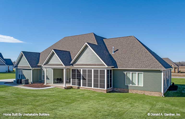 donaldgardner's tweet photo. The Havelock Plan 1436 offers everything you need in a sprawling one-story floor plan!
2974 sq ft | 5 Beds | 4 Baths
https://t.co/fIamiMKdRR https://t.co/37fpYaKpJ1
