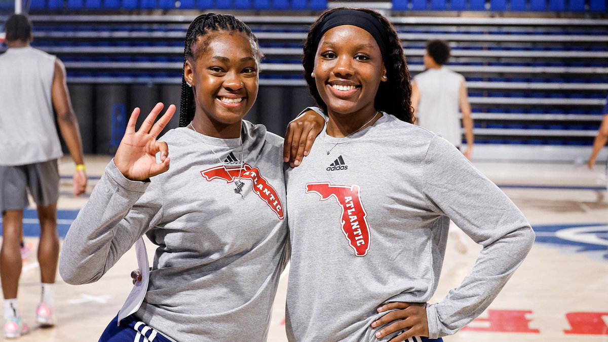 FAUWBB_Hoops's tweet image. Big smiles on day three of camp! 😁
#WIP🏝️