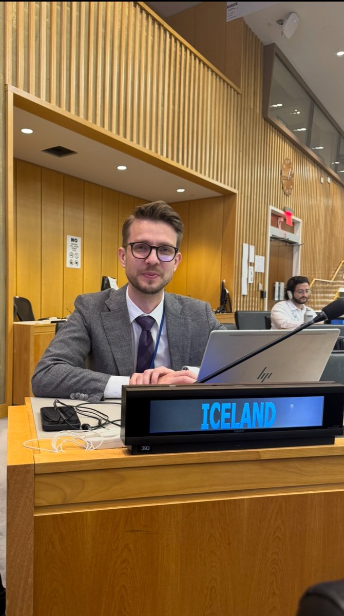 Iceland at UN 🇮🇸 (@icelandun) on Twitter photo Iceland 🇮🇸 delivered a statement at 35th meeting of States Parties to the United Nations Convention on the Law of the Sea, or SPLOS 🇺🇳 🌊 Iceland remains steadfast in its unwavering support for the Convention. See statement: bit.ly/4nBNgij #Iceland #oceans <a href="/undoalos/">Division for Ocean Affairs and the Law of the Sea</a> Iceland 🇮🇸 delivered a statement at 35th meeting of States Parties to the United Nations Convention on the Law of the Sea, or SPLOS 🇺🇳 🌊 Iceland remains steadfast in its unwavering support for the Convention. See statement: bit.ly/4nBNgij #Iceland #oceans <a href="/undoalos/">Division for Ocean Affairs and the Law of the Sea</a>