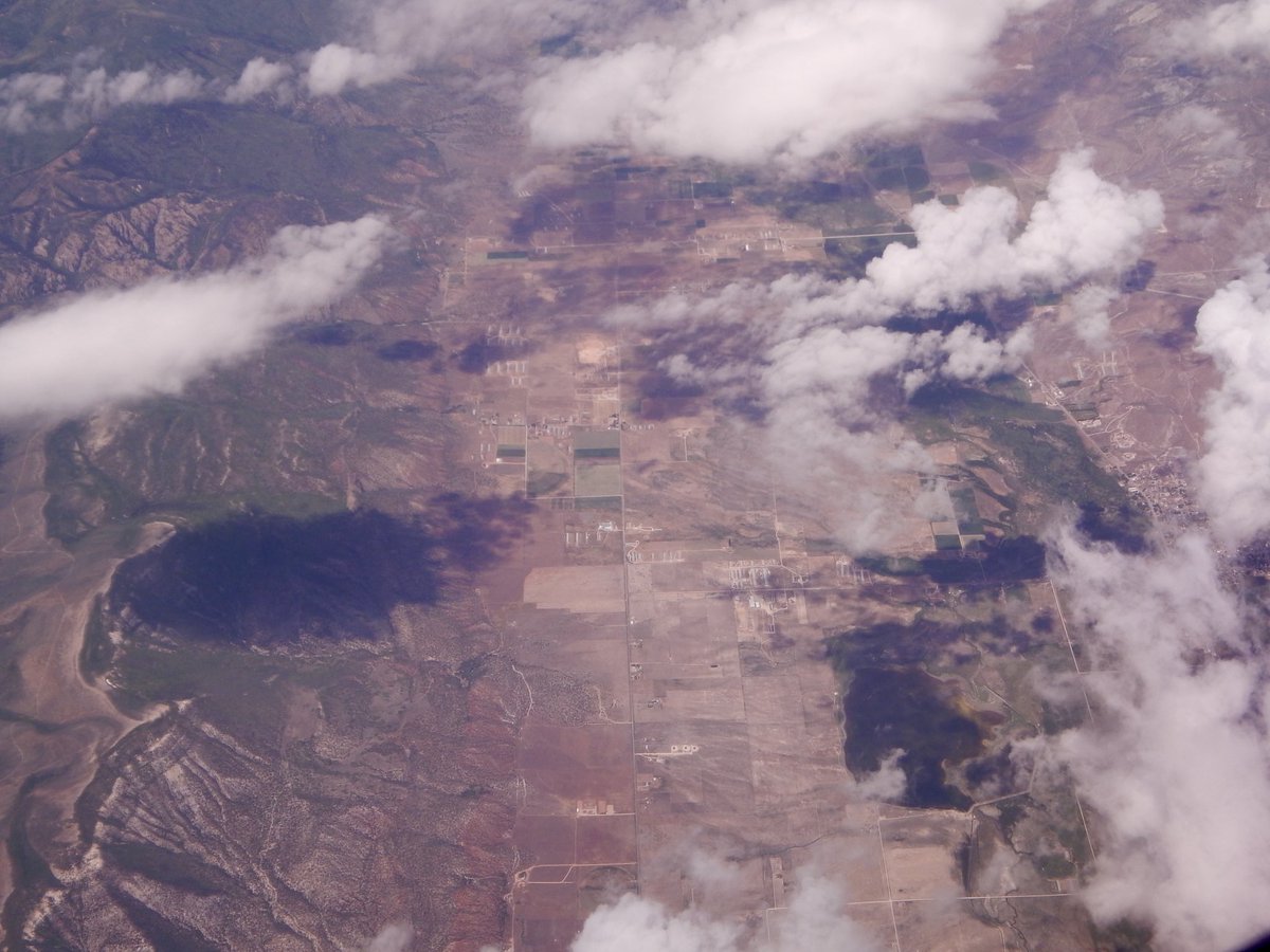 googleearthluvr's tweet photo. Window Seat https://t.co/8fmaLQ3tMH