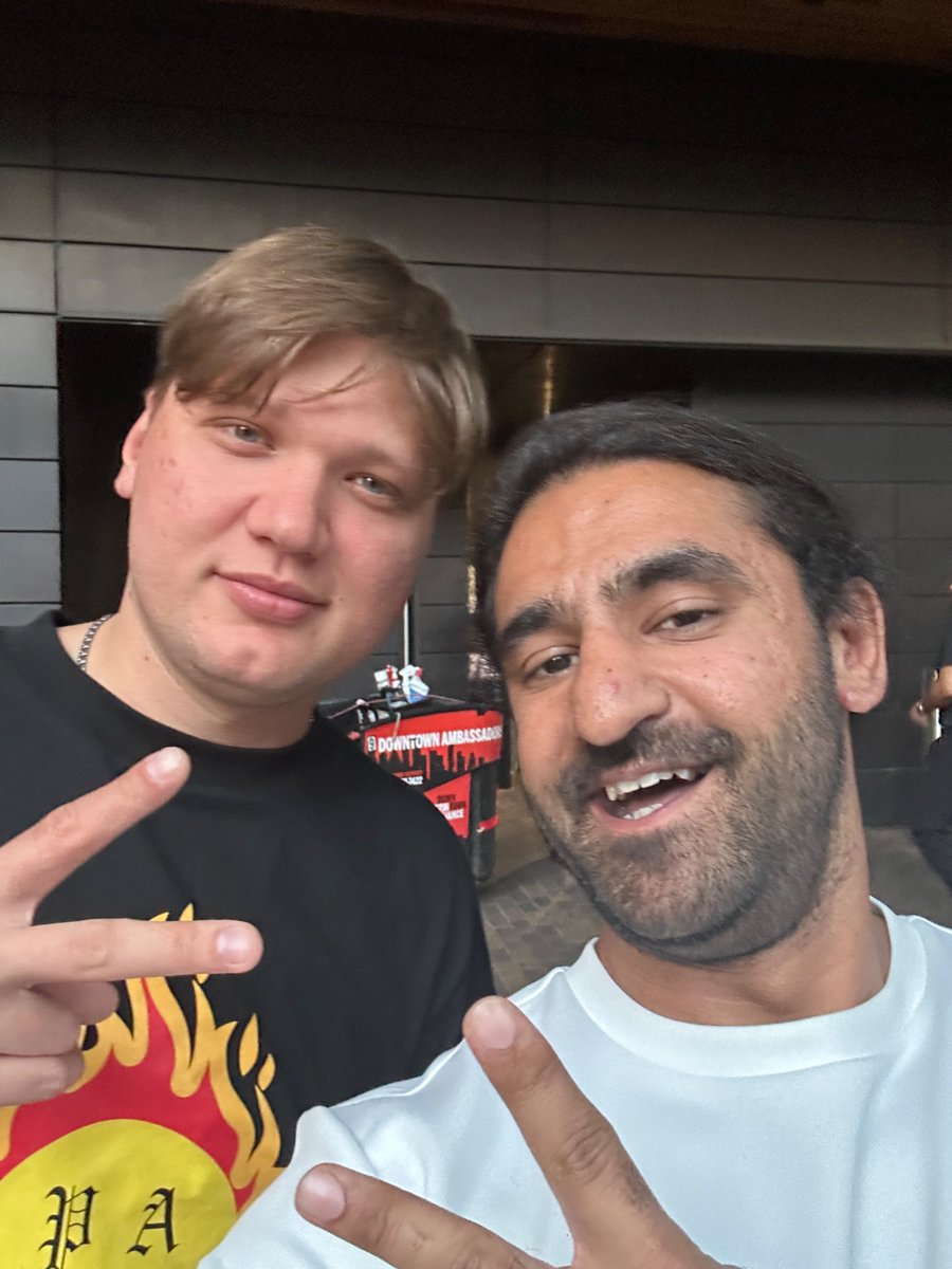 Naz Ahmed 🚢 tweet media