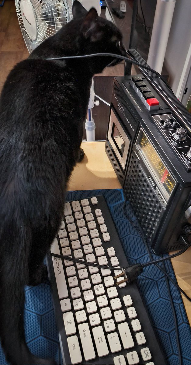 Специалисты социалистических стран изучают зарубежную технику