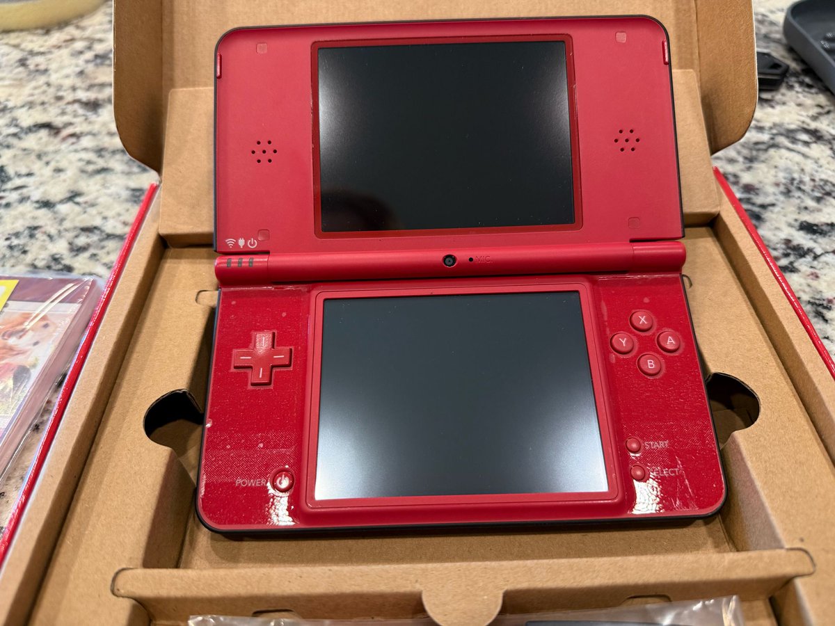 kspring404's tweet image. Switch 2 release inspired me to revisit the GOAT of handhelds instead