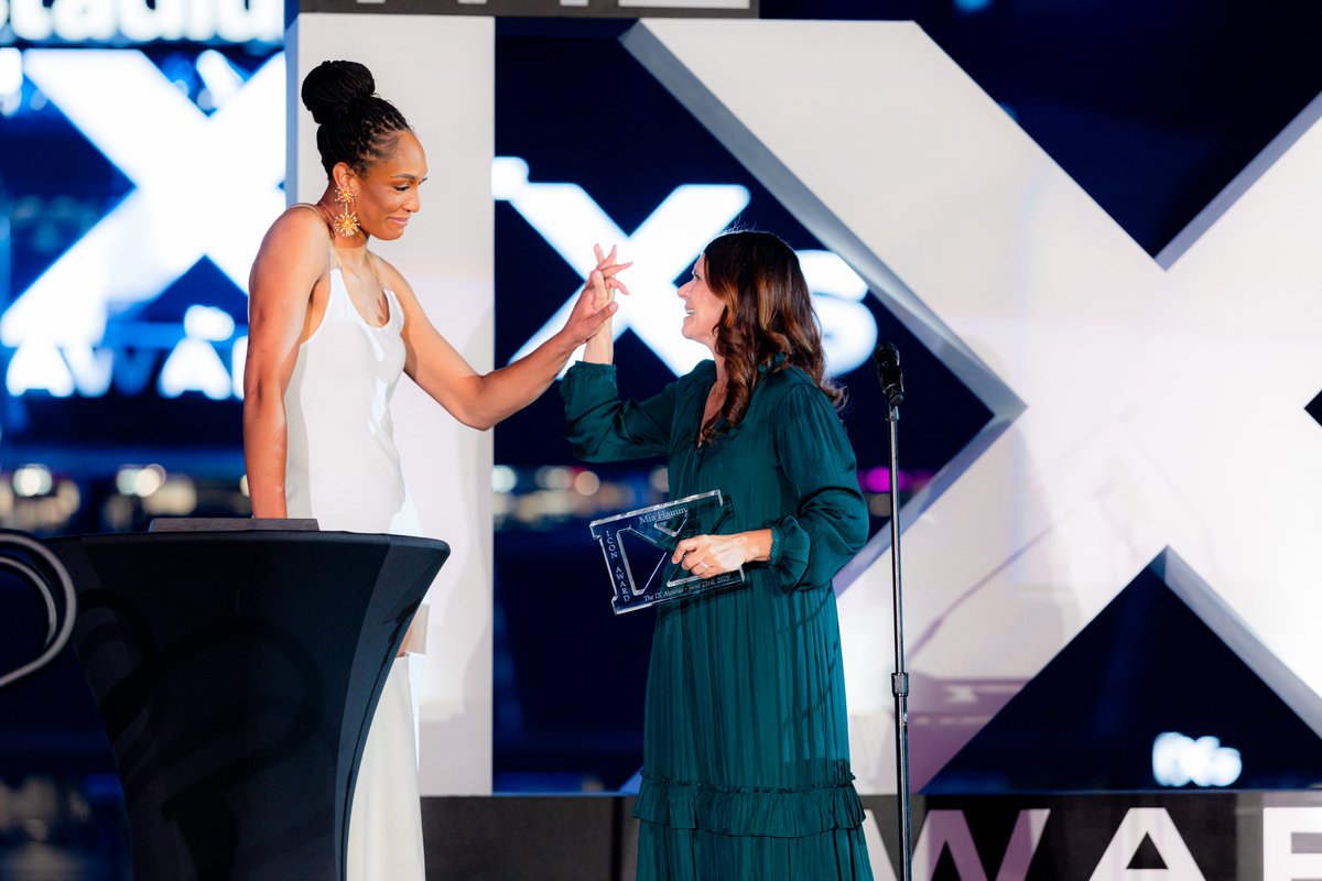 Jennifer Azzi tweet media