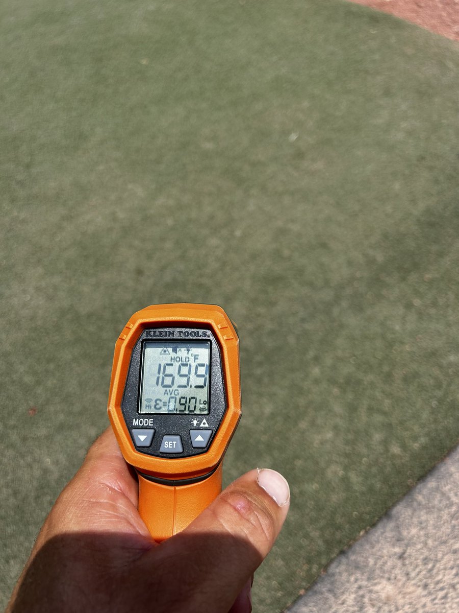 WillColeRSTurf's tweet image. Heat index of 105 today. Different temps throughout the field. All pictures are fun sun. 
#1: Watered DuraEdge
#2: Warning track
#3: artificial turf
#4: KBG outfield