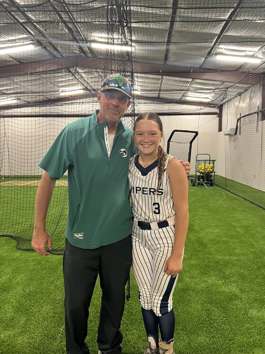I had such an amazing time at the <a href="/MCCEaglesSB/">MCC Eagles Softball</a> camp today. I'm very grateful for all the feedback, thankyou to all the coaches who helped host it. Go eagels🦅! <a href="/GulfCoastVipers/">Mississippi Gulf Coast Vipers Softball</a> <a href="/Billings4Gage/">Gage Billings</a> <a href="/MCCEaglesSports/">MeridianCC Athletics</a> <a href="/SoftballDown/">Down South Softball</a> <a href="/Get2CollegAth/">Get 2 College Athletics</a>