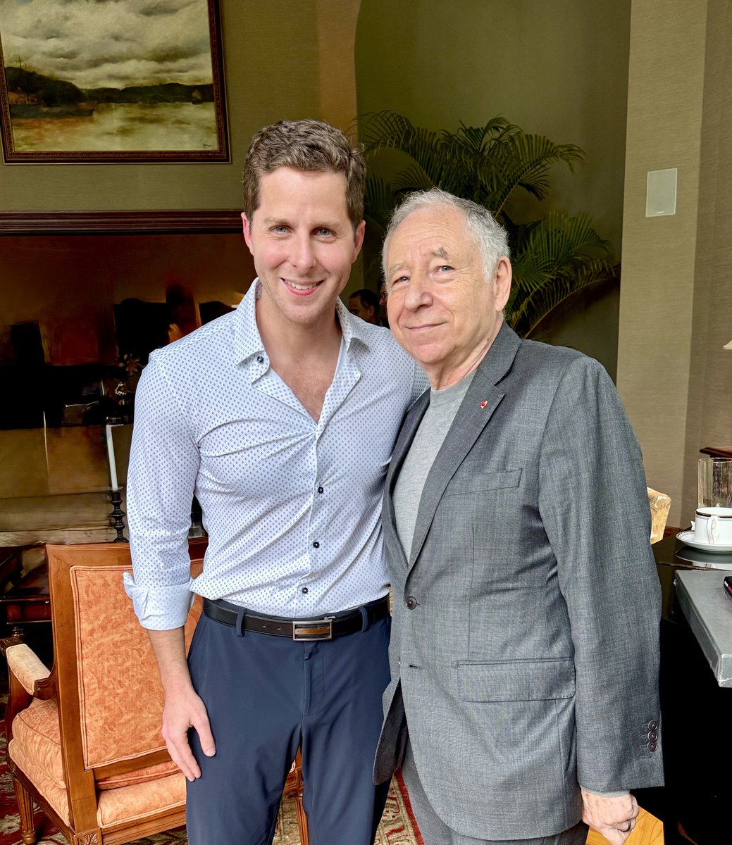 Mayer's tweet image. ¿Formula 1 🏎️ en Panamá?
Hoy conocí a Jean Todt el ex presidente de Formula 1 de Ferrari y rebote la idea que le pareció interesante.
