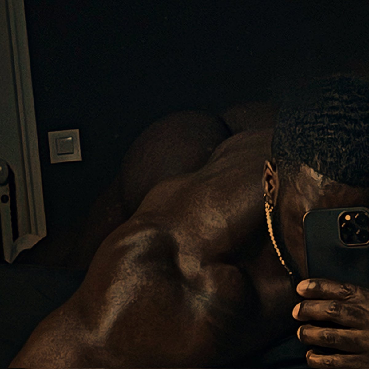 ใท๏ธ๐๐๐๐๐๐ tweet media