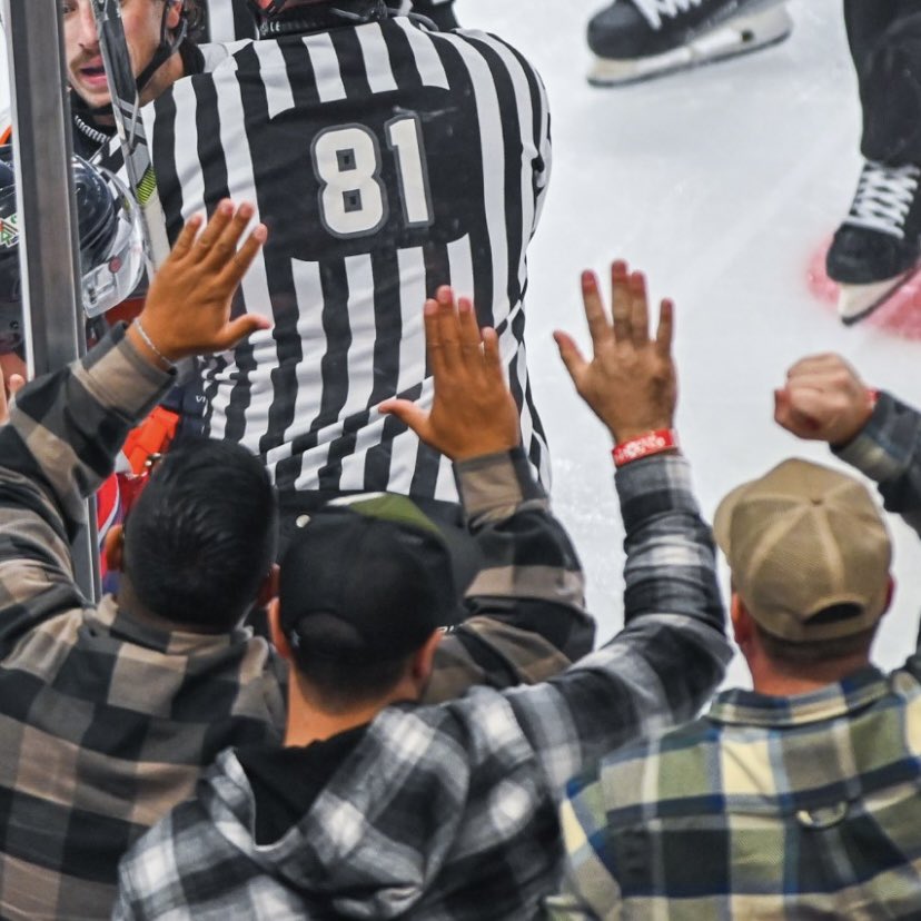 Glass bangers tap in. 🙌🙌🙌
